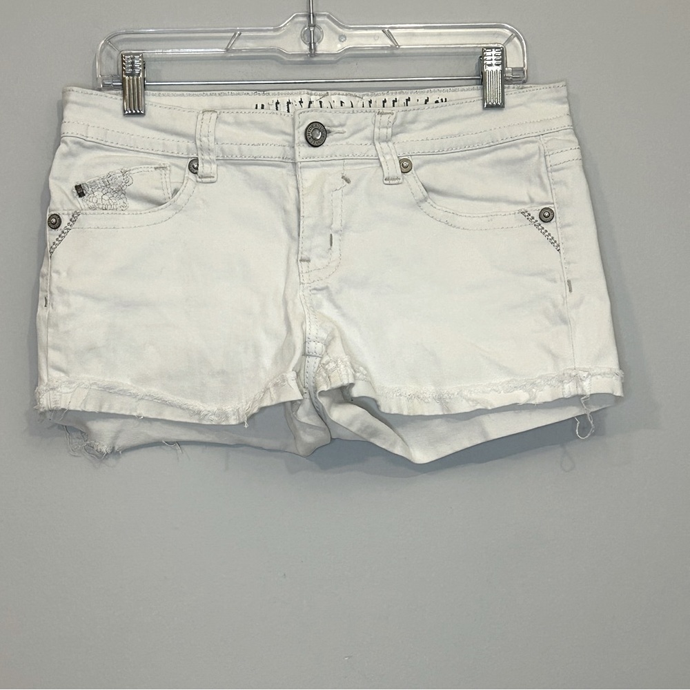 Hydraulic Lola Curvy White Distressed Denim Shorts | Size 11/12